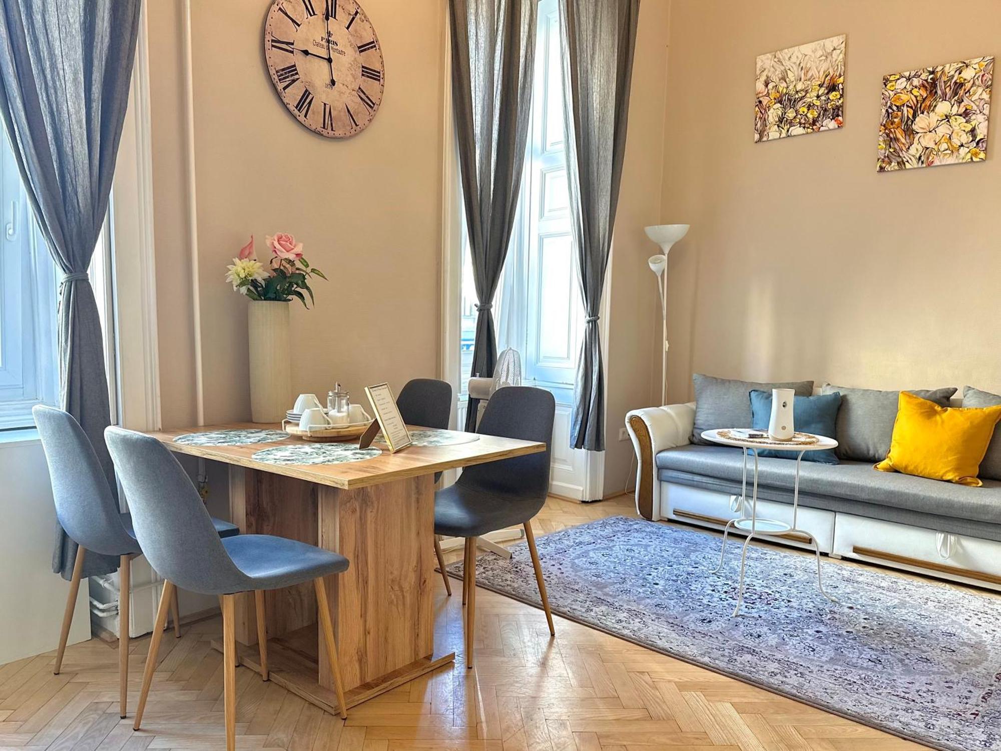 Budapest Palace Apartment - Palace District - Downtown Eksteriør bilde